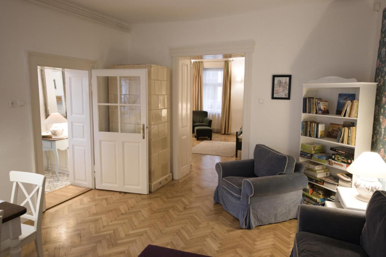Ister Guesthouse Esztergom Exterior photo